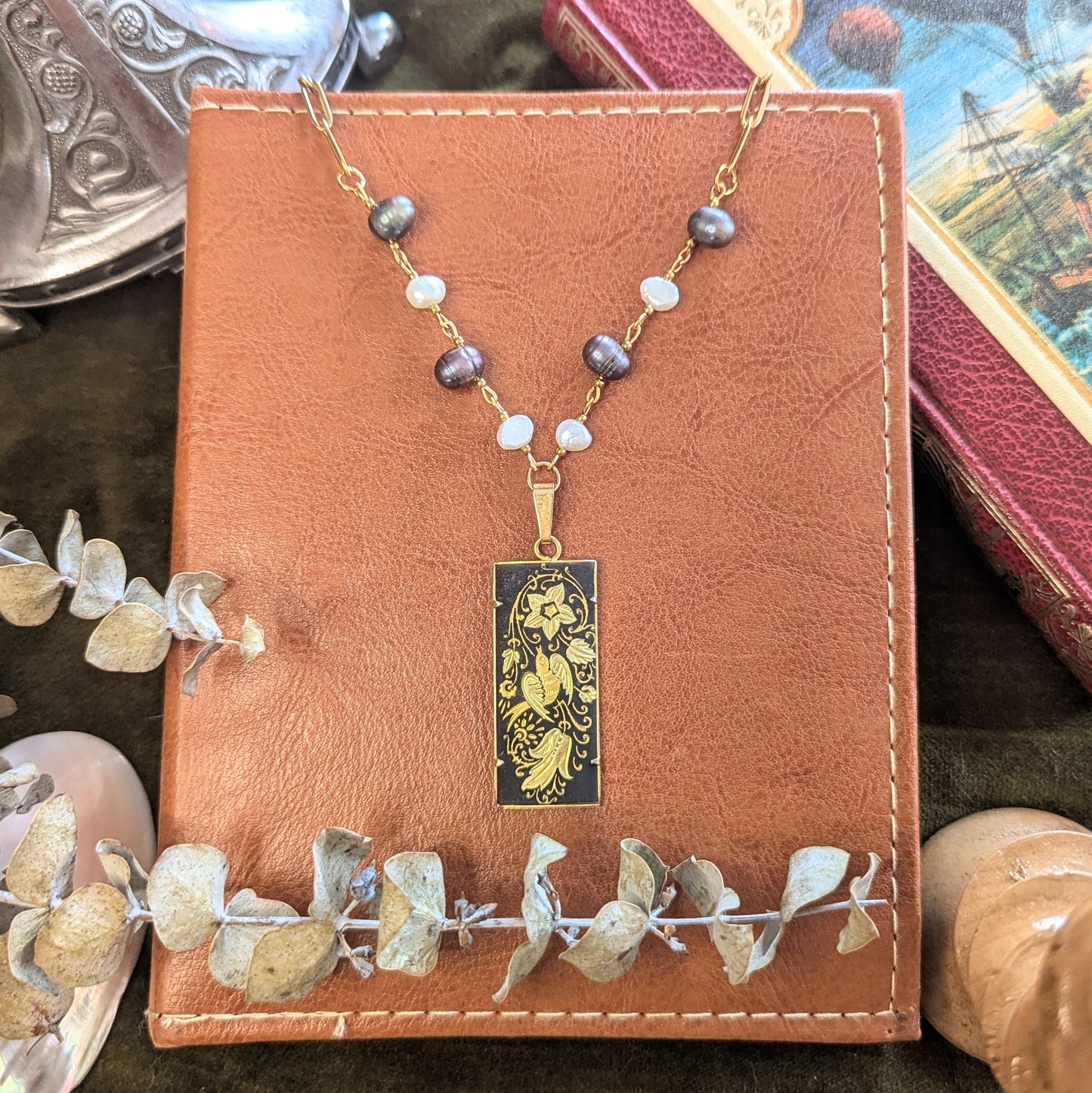 Collier Minerve